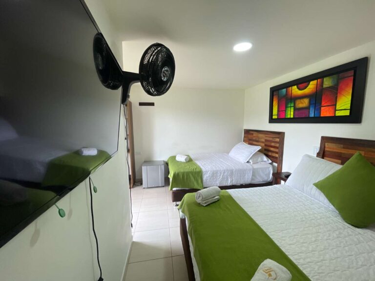 Habitación Triple Orejeamarillo — foto 1
